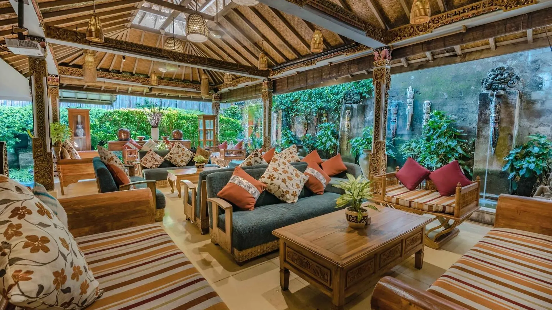 Rama Garden Hotel Bali Legian  3*, Legian (Bali)